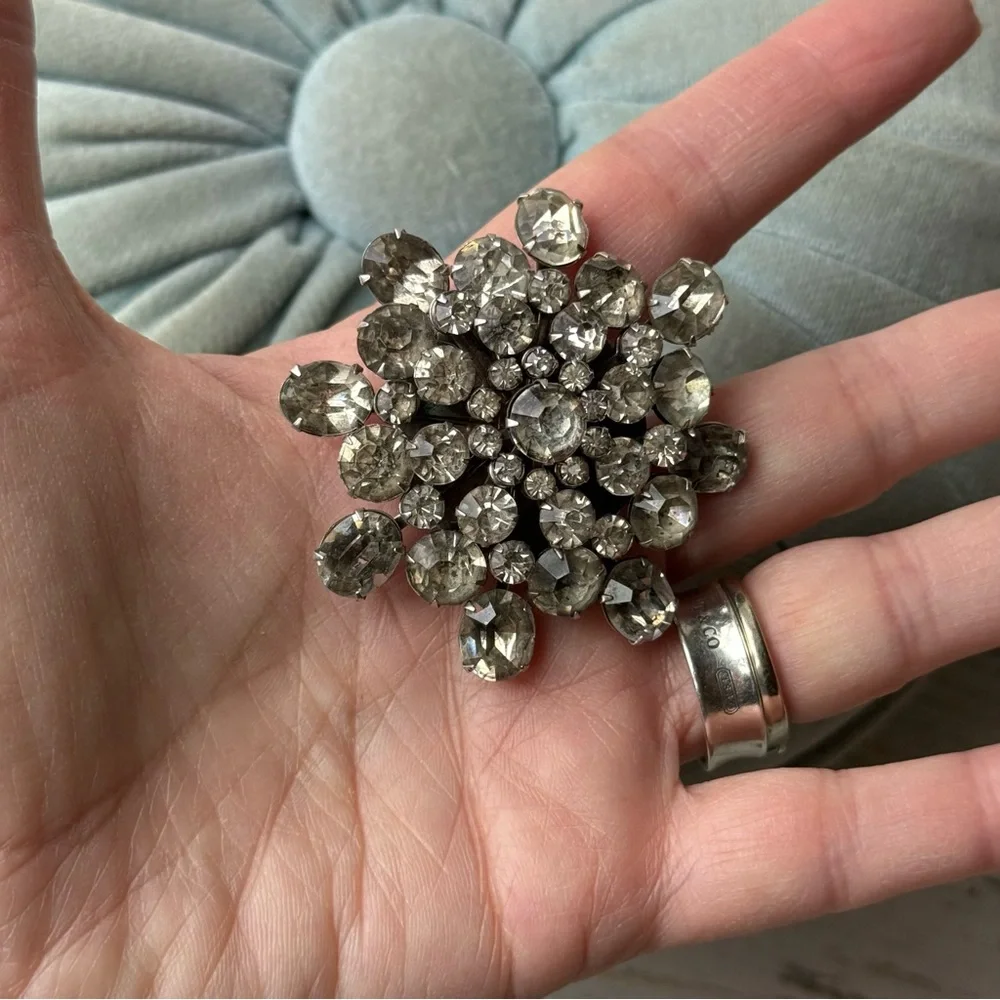 Vintage MCM Coro Rhinestone Brooch Signed Silvertone Snowflake Dome Sunburst
